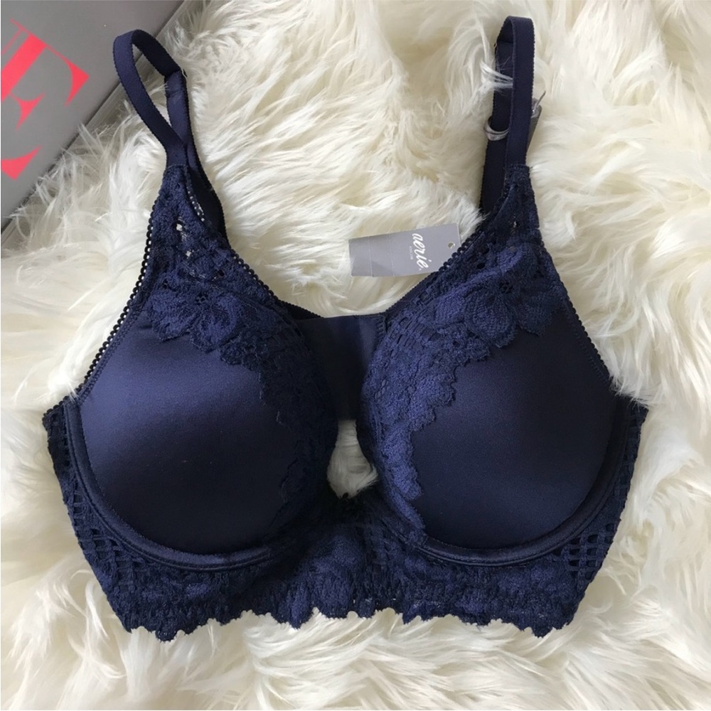 Aerie 34c 
Padded lace bra
Tags have been removed